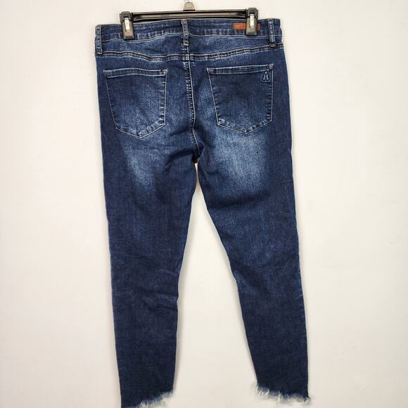 Articles of Society Suzy Fray Hem Ankle Crop Skinny Jeans Size 31 Dark Wash - Picture 4 of 16